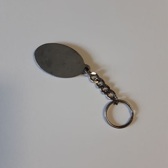 Pewter Keychain Skier Skiing Key Ring - Picture 3 of 4